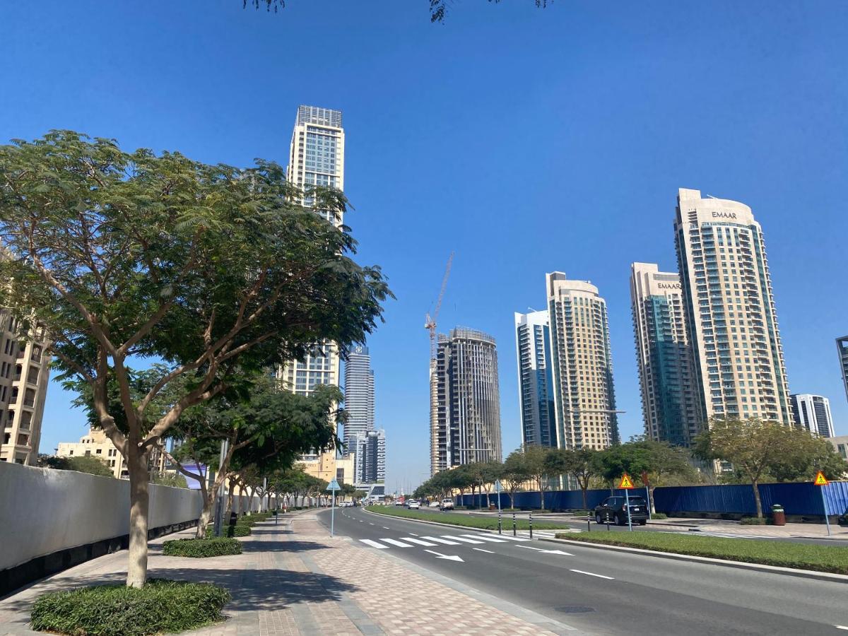 Higuests - Spacious Studio With City Views Near Dubai Mall Exterior photo