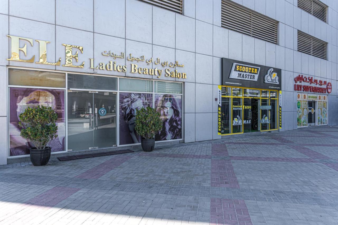Higuests - Spacious Studio With City Views Near Dubai Mall Exterior photo